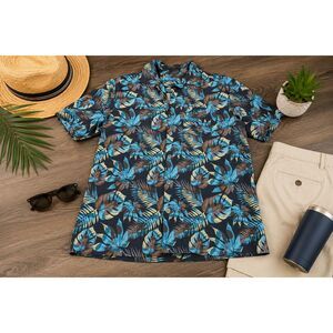 Chillin Dylan Button Up Floral Men's Short Sleeve Shirt Size Medium (609m)